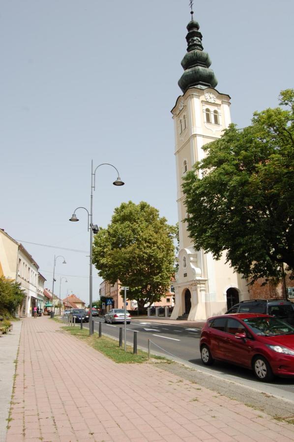 Fado Apartments Lendava Exterior photo